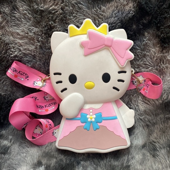 Hello Kitty Pink Crossbody Bag for Kids - Picture 3 of 16